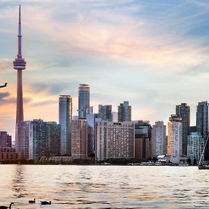 The Westin Harbour Castle, Toronto